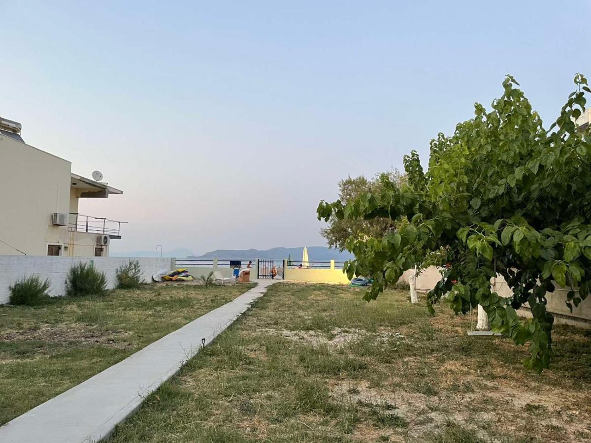 Villamare Nerántza Exteriér fotografie